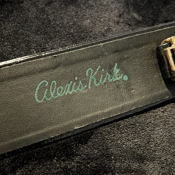 ALEXIS KIRK COUTURE LTD main image 8